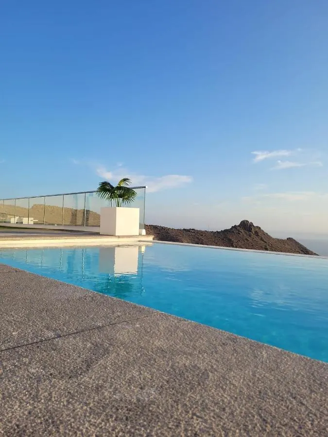 B&L Services - Villa Roque Del Conde Costa Adeje  Spain